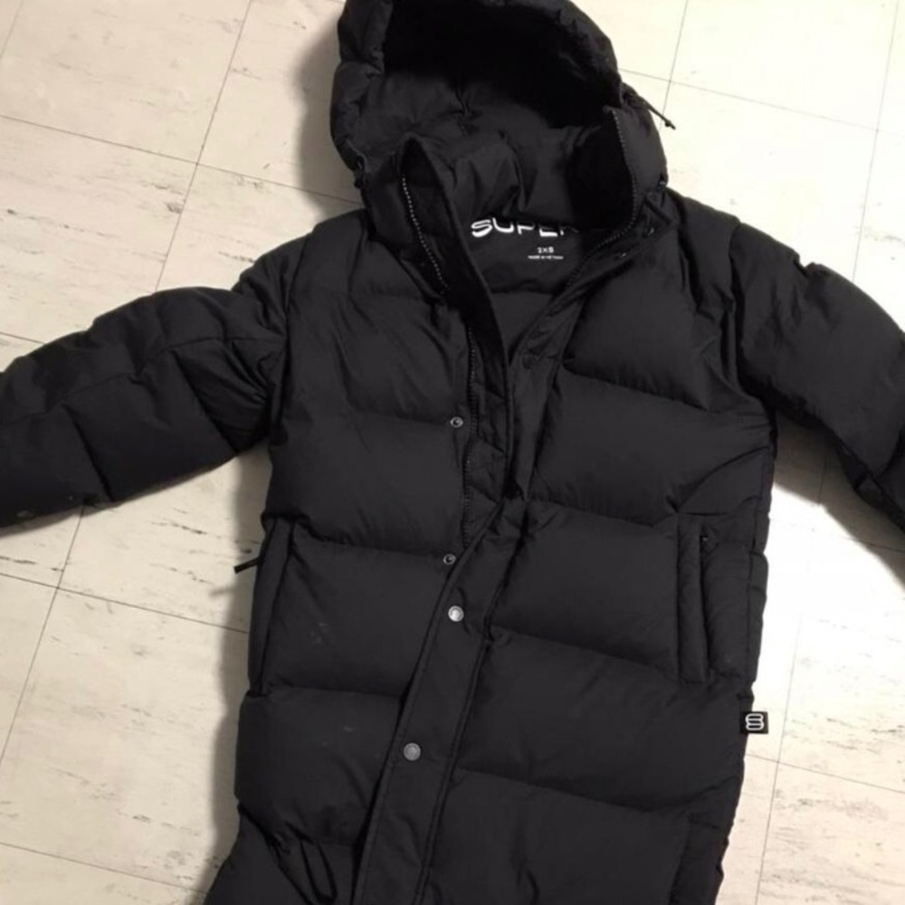 Matte Black Aritzia Super Puff Long XXS
